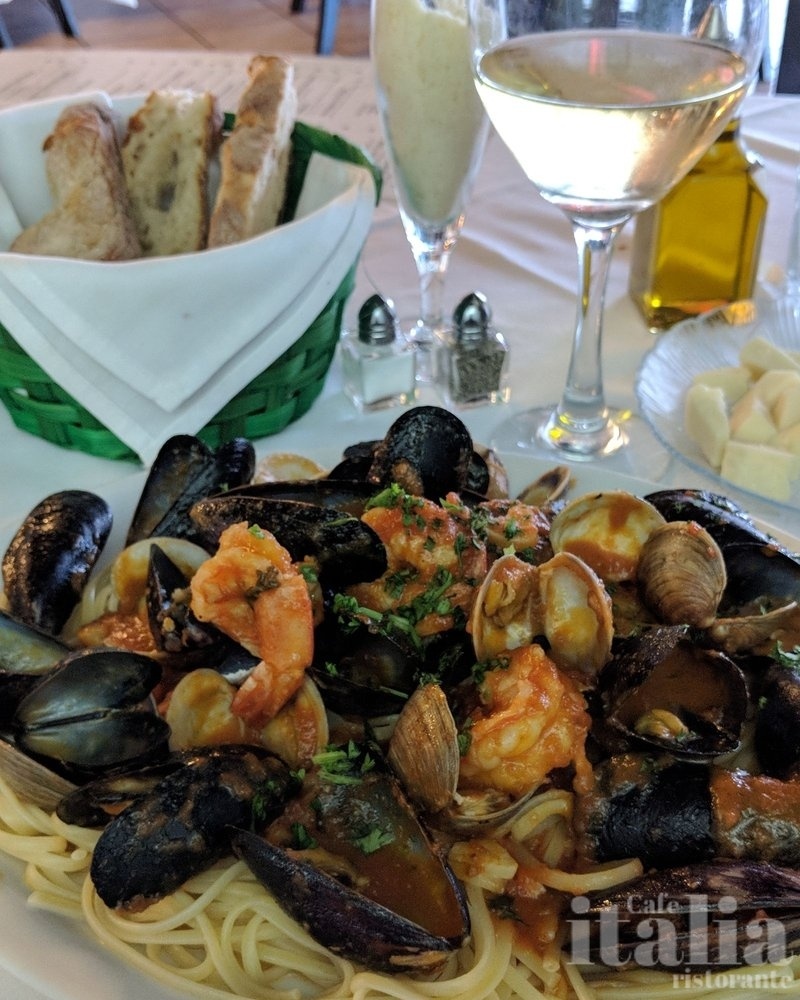 Linguini Mussels Clams Shrimp Fort Lauderdale Restaurant